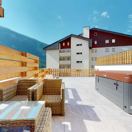 Relaxing Escape - With Jacuzzi Apartment